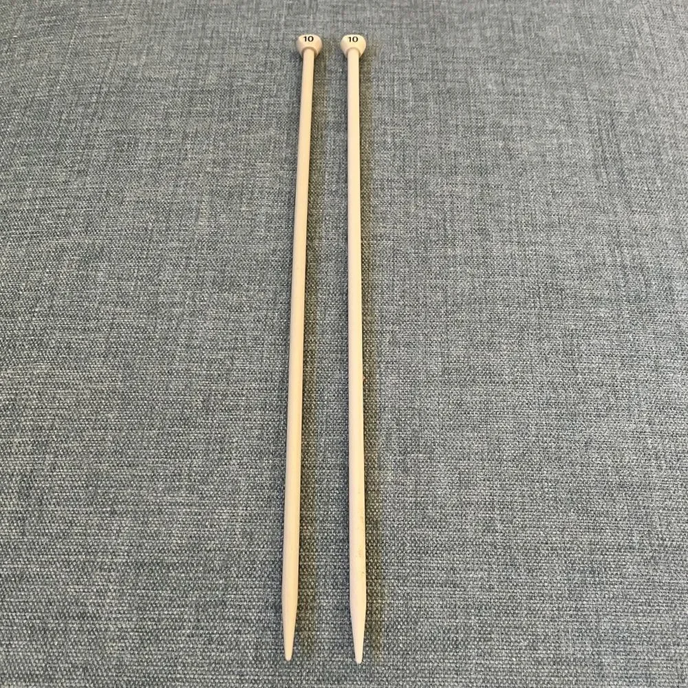 Knitting Needles, Size 10